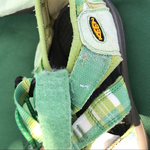 Keen Sandals Size 5 - Picture 5 of 6